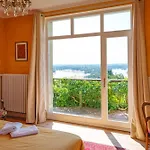 Chateau Avec Vue Sur La Loire