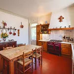 Chateau Avec Vue Sur La Loire Bed & Breakfast
