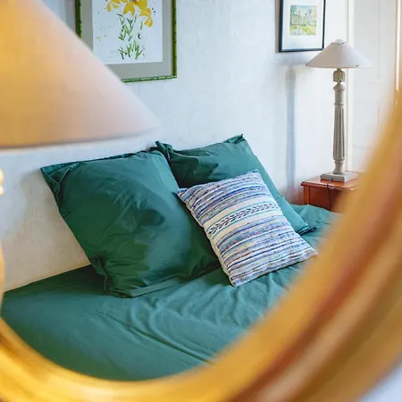 Chateau Avec Vue Sur La Loire