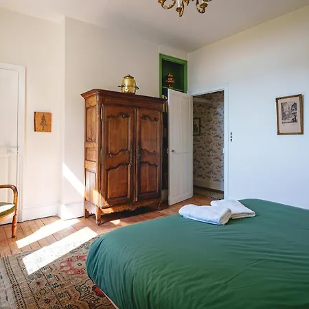 Chateau Avec Vue Sur La Loire Bed & Breakfast Chenehutte-Treves-Cunault